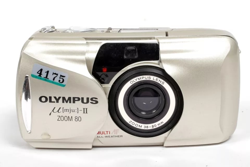 Olympus [mju:] - 2024 II ZOOM 80 point and shoot 35mm camera silver